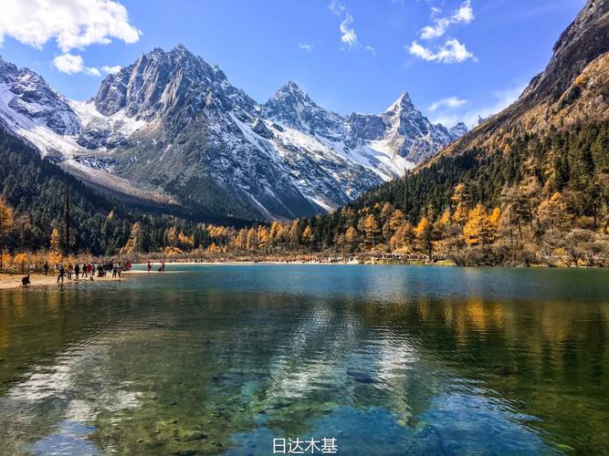 2.毕棚沟的景点分布如下：