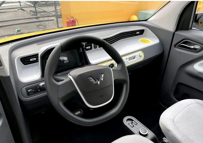 3万左右的小型电动汽车（小型电动汽车价格2万~3万）