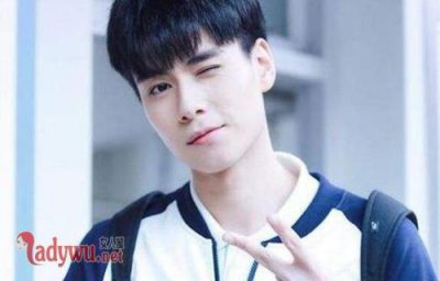 ​胡一天的毕业学校