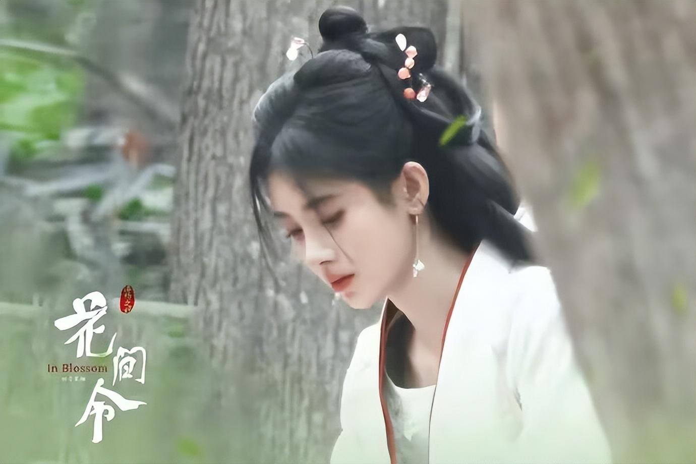 看了鞠婧祎才知道，原来真正的美人随手一拍就很美，不需要凹造型