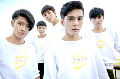 ​fresh极客少年团都有谁 这个组合老成员怎么只剩2人了