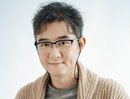 主持人赵川：3段婚姻，一婚记者，二婚画家，三婚小16岁的空姐