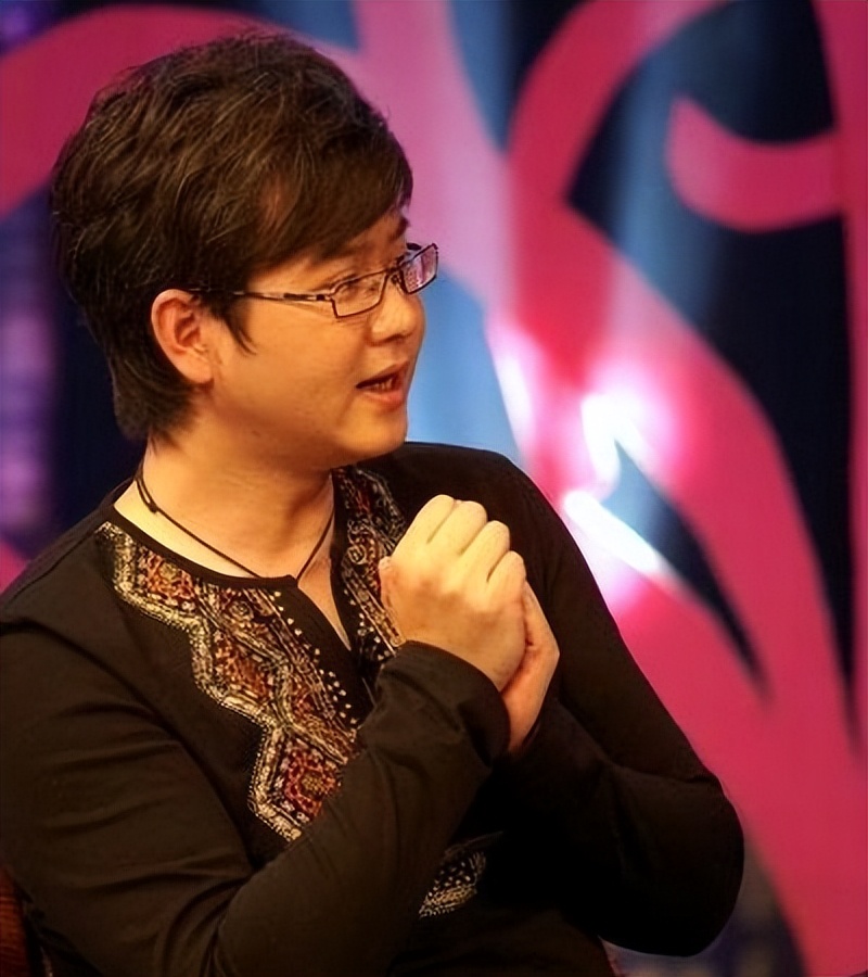 主持人赵川：3段婚姻，一婚记者，二婚画家，三婚小16岁的空姐