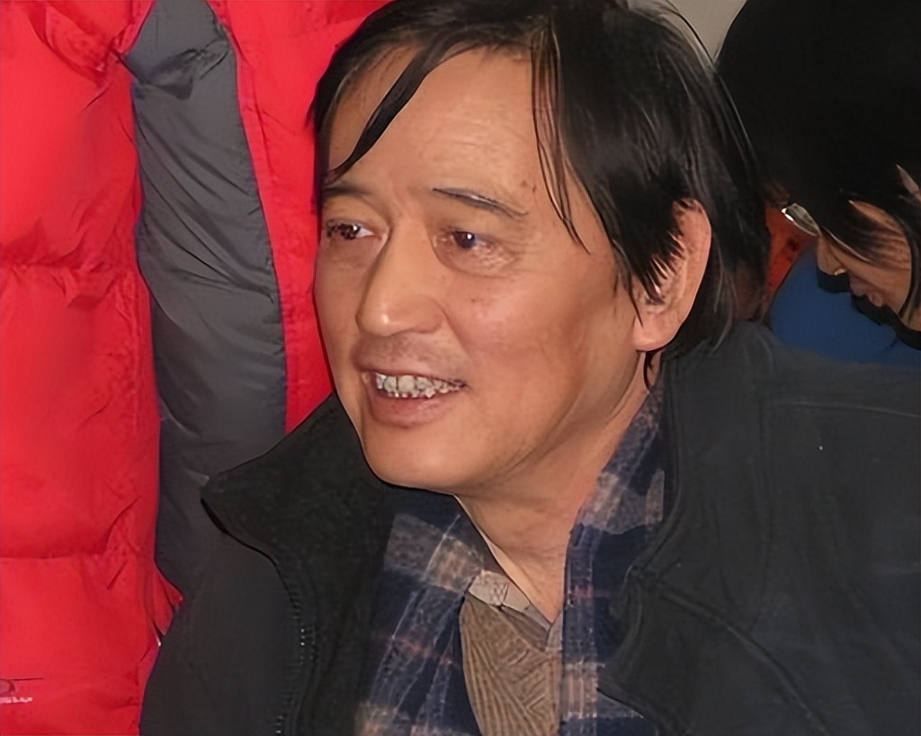 著名艺术家在日本家中去世，邓超周杰发文悼念，妻儿被曝是日本人