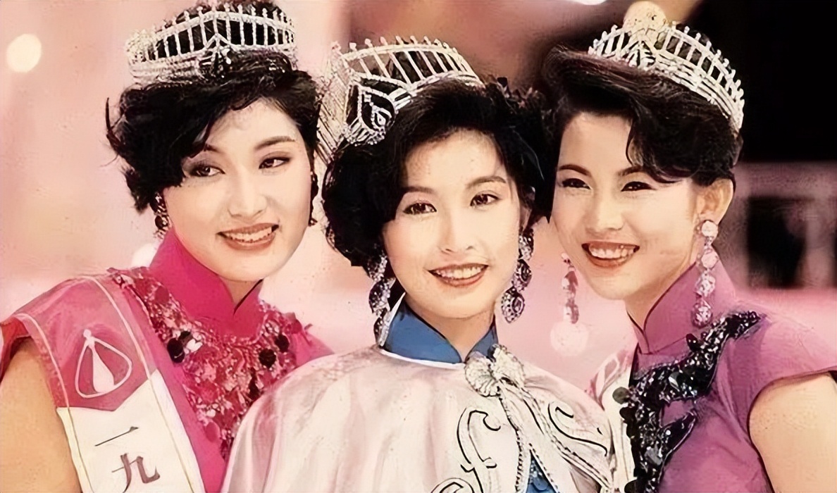 蔡少芬公开秀恩爱：嫁给张晋，婚后连生3胎，结婚15年恩爱如初