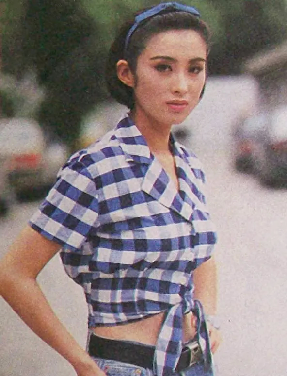汪雨的家世背景及身份（盘点汪雨与女明星们的故事）-