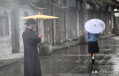 ​戴望舒简介及个人资料（诗人戴望舒的生平介绍）