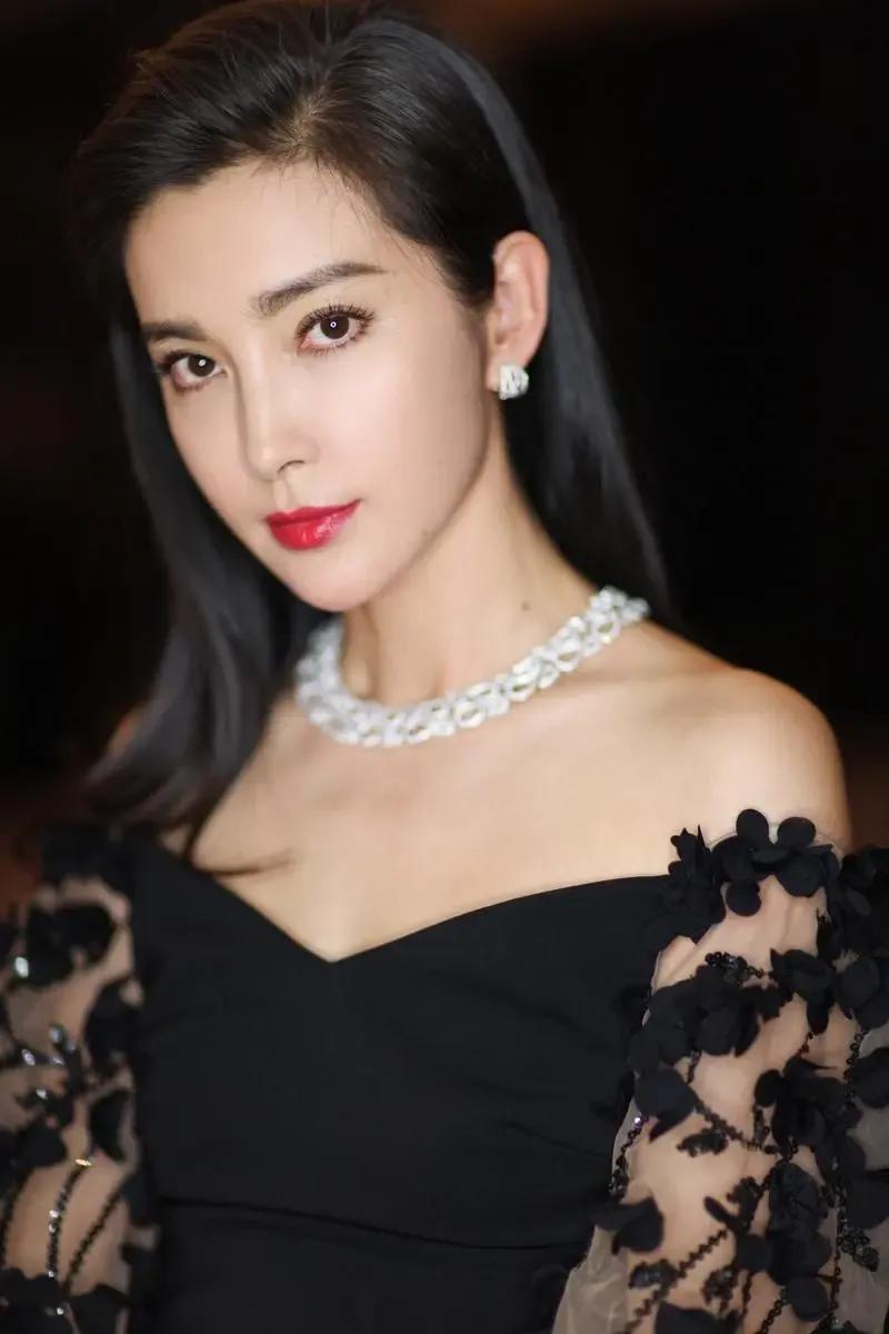 李冰冰个人资料简历（李冰冰代表作品有哪些）-