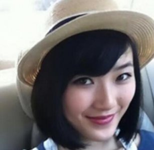 ​冯小刚徐帆女儿照片曝光