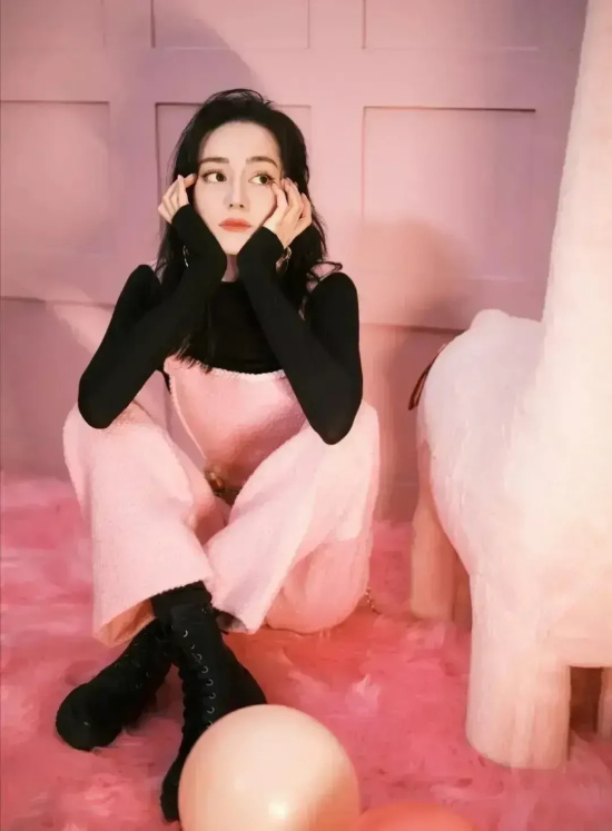 迪丽热巴走性格路线杀疯了，人间富贵花我只服她！