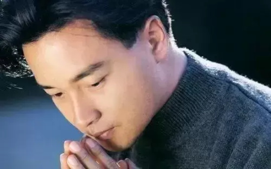 张国荣刘德华的关系，一个是艺术家一个是天王巨星