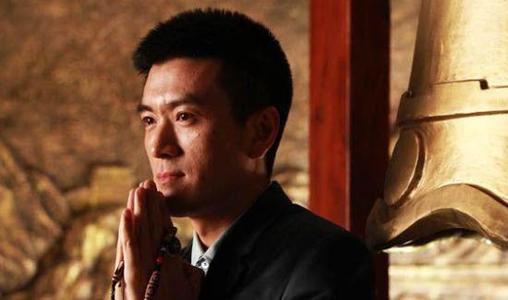 巨力集团杨子多有钱 杨子家庭背景父母做什么的 杨子的母亲资料