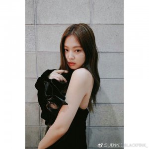 ​jennie金智妮划水是什么意思她对划水是如何回应的