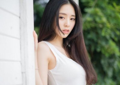 ​人的长相是前世修来的，前世修善果长相甜美/作恶则长相丑陋