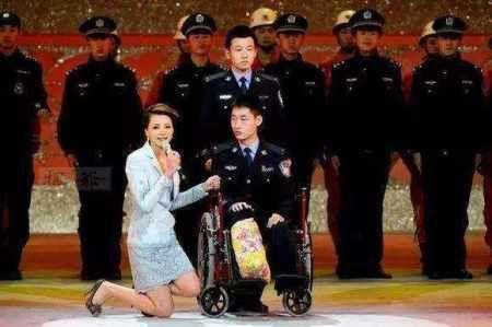 杜海涛陶晶莹下跪韩星，吴磊却让辱华韩星下跪，最牛还属章子怡！