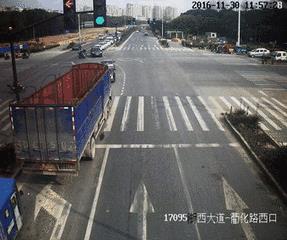 开车时，你知道什么是“鬼探头”吗？几张图帮你保护自己