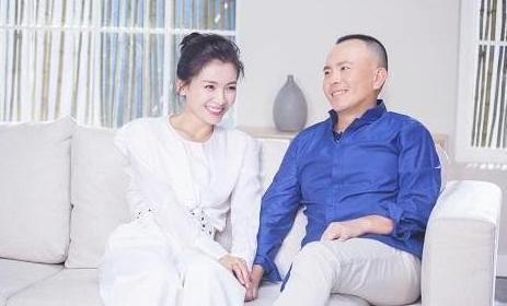 王珂不慎暴露破产的真实原因，网友：终于知道刘涛为何不离不弃了
