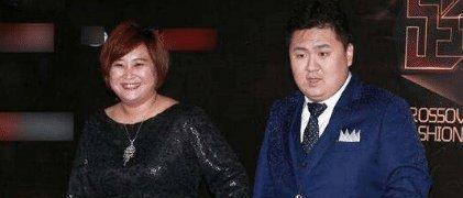 贾玲结婚6年不晒丈夫照片，当网友看到健身照片后不一般
