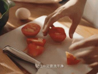 一周神广告：从番茄炒蛋开八那些三观惹争议的广告