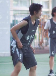 ​浙大女学霸，学习成绩与颜值超一流，学校公认的美女！