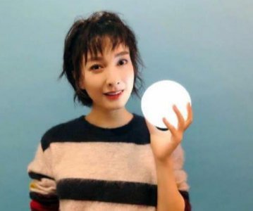 ​何雯娜退出“我家那闺女”原因曝光，发文与观众道别，网友：心疼