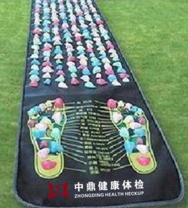 ​怎么玩跳舞毯，初学者玩跳舞毯怎么玩，选什么样的歌好,怎么调节跳舞毯脚步的节