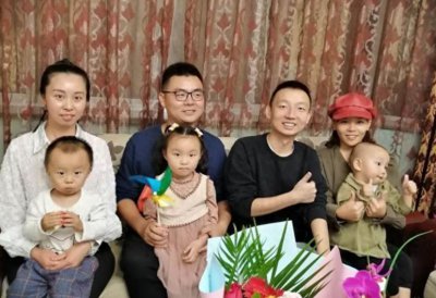 ​郭威与田静刚结婚时照片爆出，还是英俊潇洒的小伙，比现在颜值高