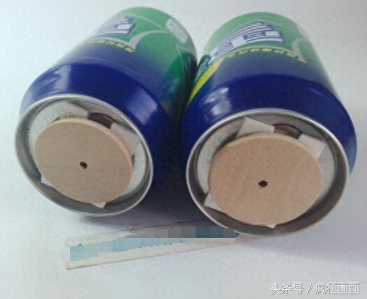 用易拉罐制造的小汽车，跑起来呜呜的，我看了也学会了