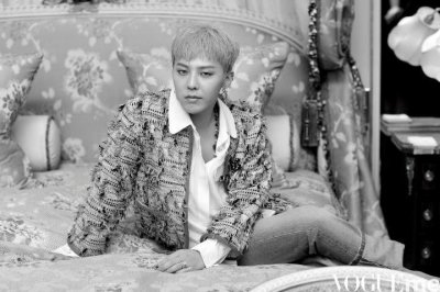 ​「BigBang」「分享」170206 老佛爷Karl这样评价GD欧巴：搞怪但不女孩子气