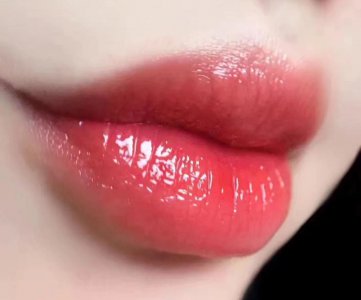 ​斩男色口红测评，YSL唇釉12温柔显白，仙女的化妆包里怎么能少