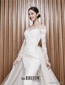 ​“亚洲第一美女”李成敏即将大婚，33岁的她嫁给了美国富商