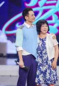 ​李维嘉妻子龙丹妮疑因出轨离婚婚变传闻令其暴瘦