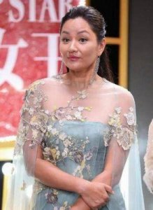 ​月乃露娜，萝莉女神的魅力难以抵挡