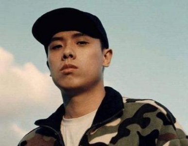 ​法老个人资料及退圈原因揭秘：突然爆火背后的真相