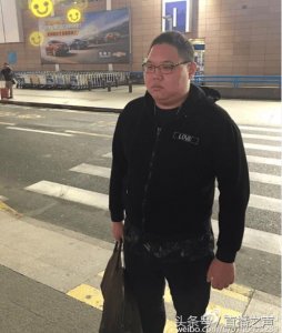 ​PDD这张照片被网友疯狂恶搞！