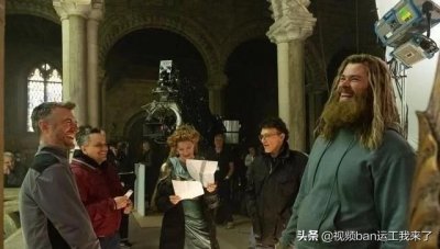 ​《复联4》肥宅雷神造型揭秘：道具重达20公斤，穿完还要缝起来