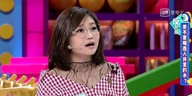 董婧爱着邱晨，邱晨抱马薇薇大腿，马薇薇撕董婧！这一季奇葩说真奇葩