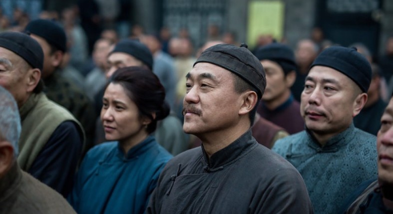 因为“丑”考中戏的何冰，跑4年龙套，演10年小人物，如今终于成了戏骨！