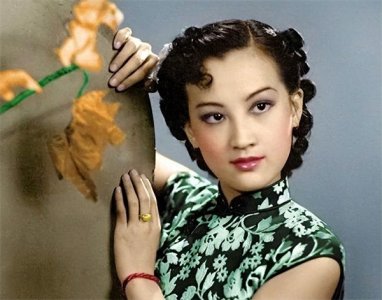 ​演员周璇个人资料：30年代当红女星，3段婚恋无疾而终，37岁死于精神病院