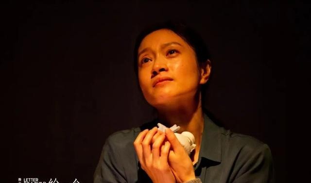 沈佳妮的微博（沈佳妮自己被打动才可能打动观众）
