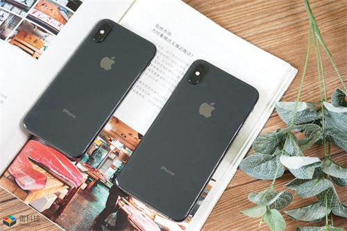 iPhone XS真机图赏：熟悉的味道，还是iPhone X的模样