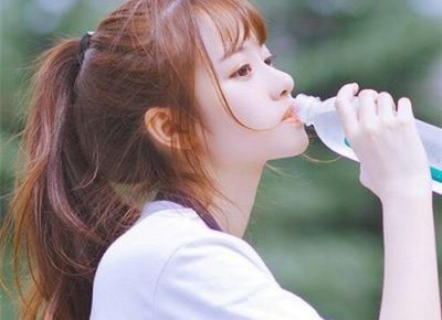 ​伤感情话说说长句（最动人的情话就是有我在）