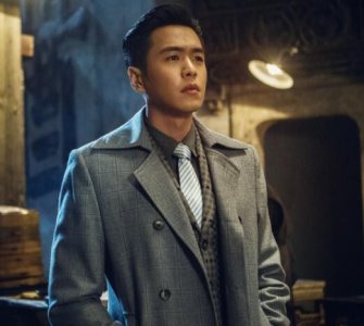 ​谍战深海之惊蛰中樱花是谁究竟是谁一直躲在深处