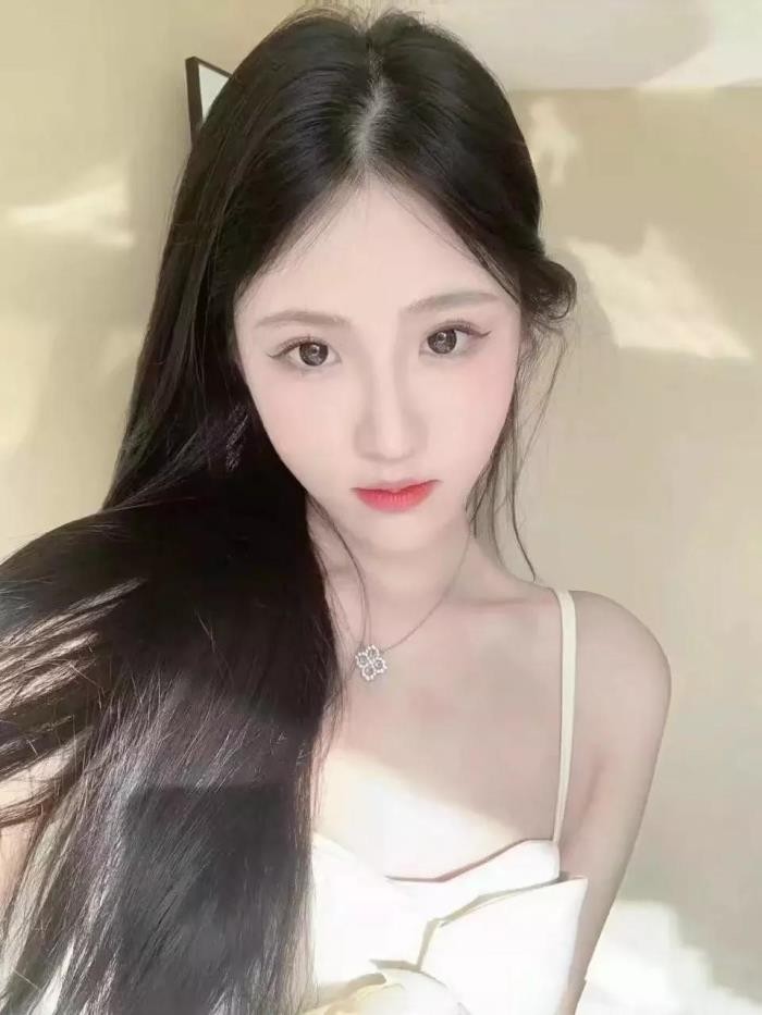 正确的挽回女友的心方法（分手后如何挽回死心的女友）