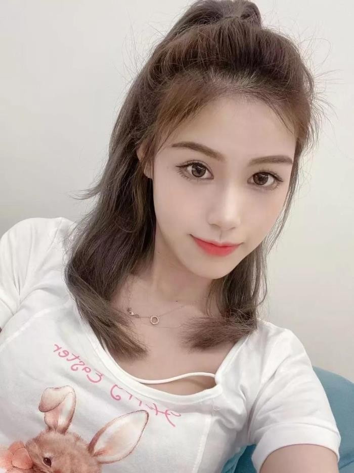 正确的挽回女友的心方法（分手后如何挽回死心的女友）