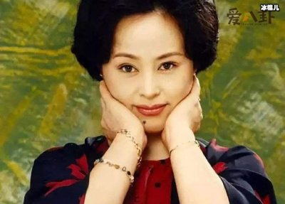 ​苏小明被曝感情史混乱！如今已经嫁人了吗？