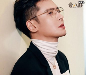 ​韩栋结婚了吗？他的老婆也是圈内人吗？