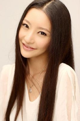 温雯个人资料写真作品
