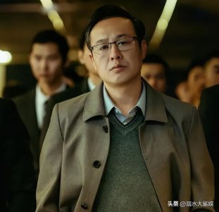 ​杨烁宁愿不拍戏也不降片酬（杨烁16岁北漂落魄时娶女神王黎雯）