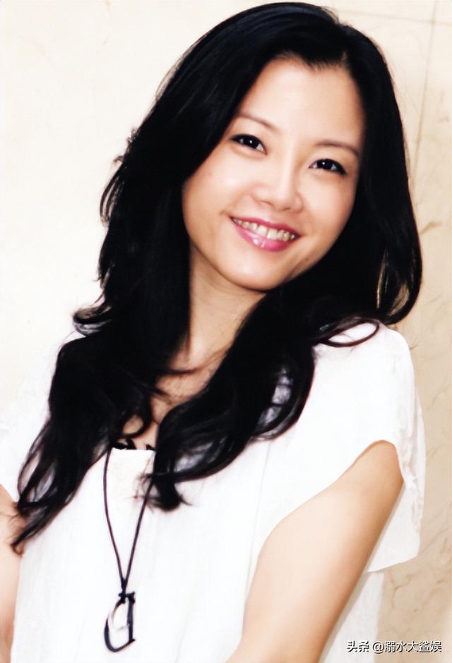 杨烁宁愿不拍戏也不降片酬（杨烁16岁北漂落魄时娶女神王黎雯）(7)